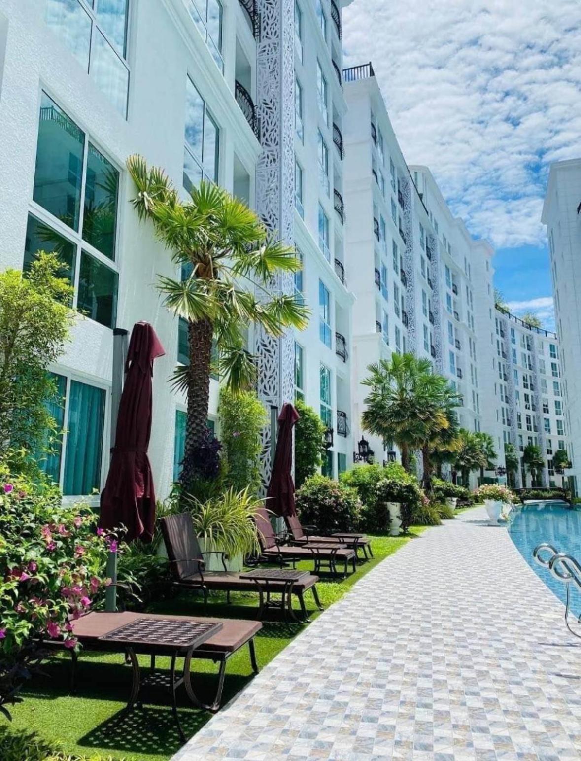 Olympus City Garden Pattaya Apartment Exterior photo